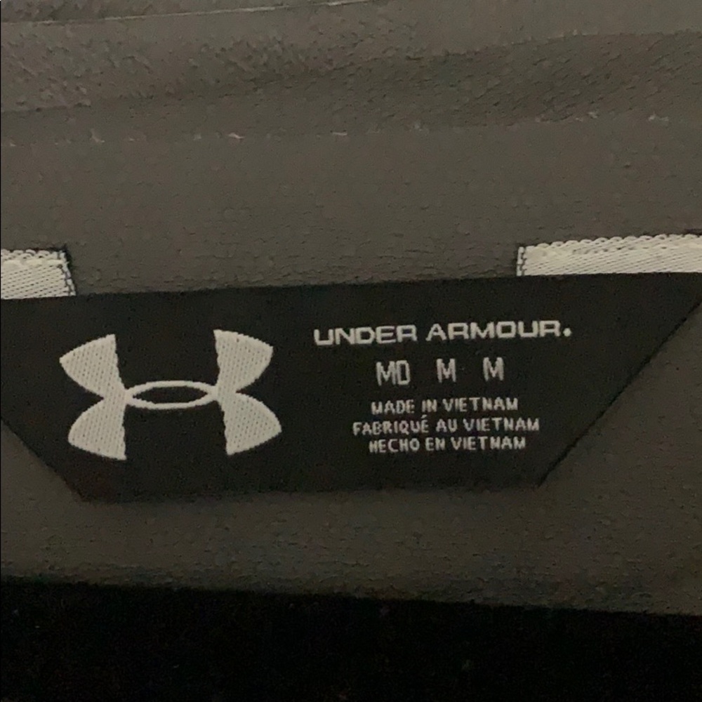 Under Armour Waterproof Rain Coat - Picture 6 of 7